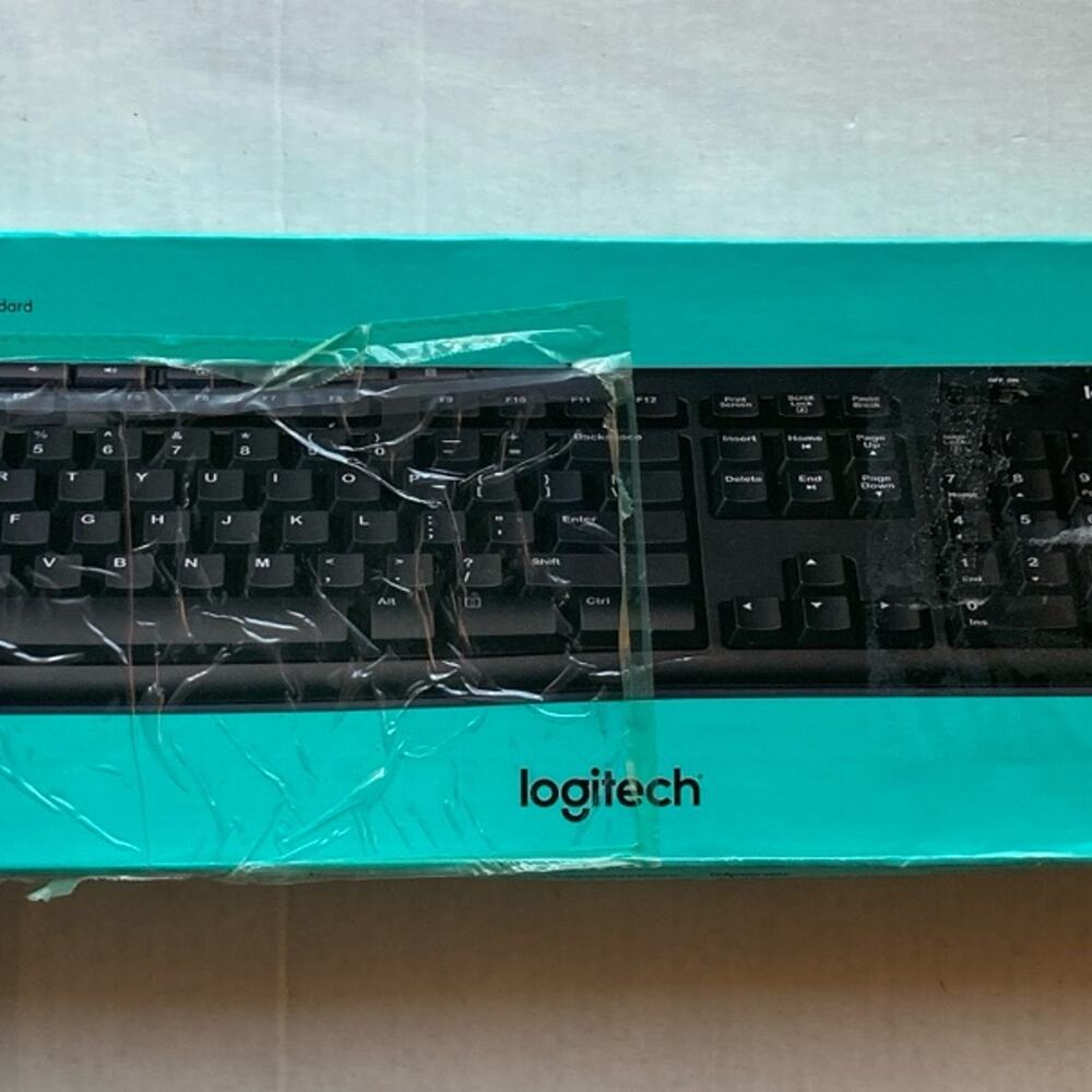 Logitech MK270 full size wireless keyboard and mouse combo